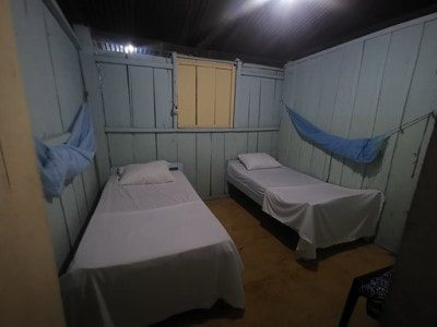 coomunity accommodations for La Macarena tour