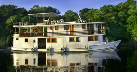 amazon clipper cruises traditional boat