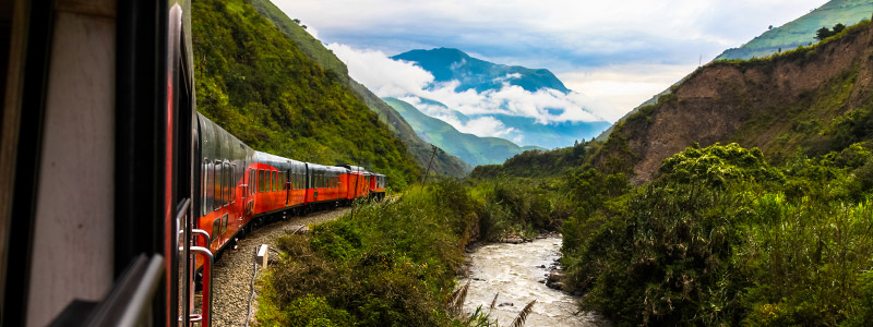 Ecuador train